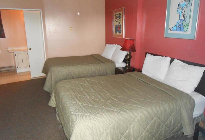 Aquarius Motel | Perth | Ontario | Canada 15