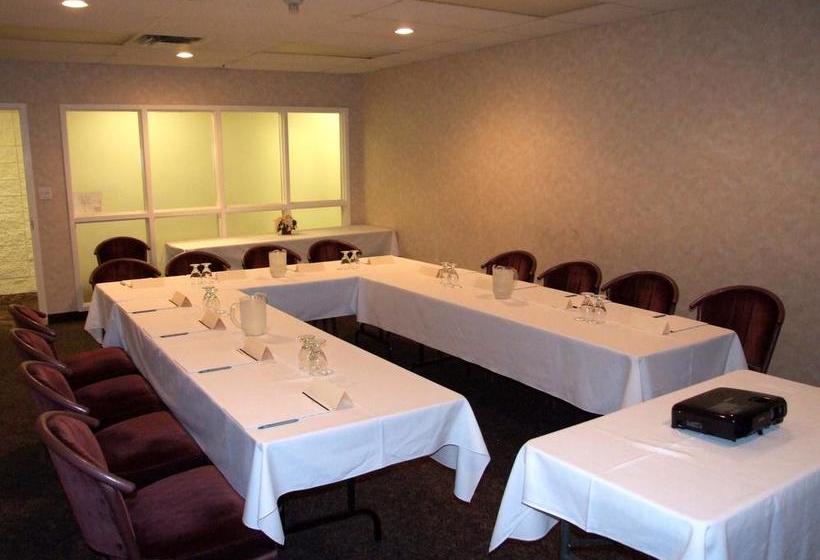 Hotel Lakeland Inn | Cold Lake | Alberta | Canada 5