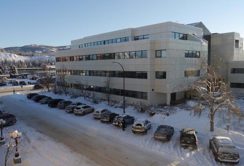 Hotel Elite | Whitehorse | Yukon Territory | Canada 9