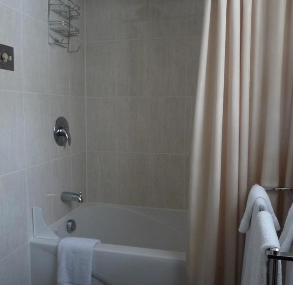 Hotel Les Diplomates B&b Executive Guest House | Waterloo | Ontario | Canada 15