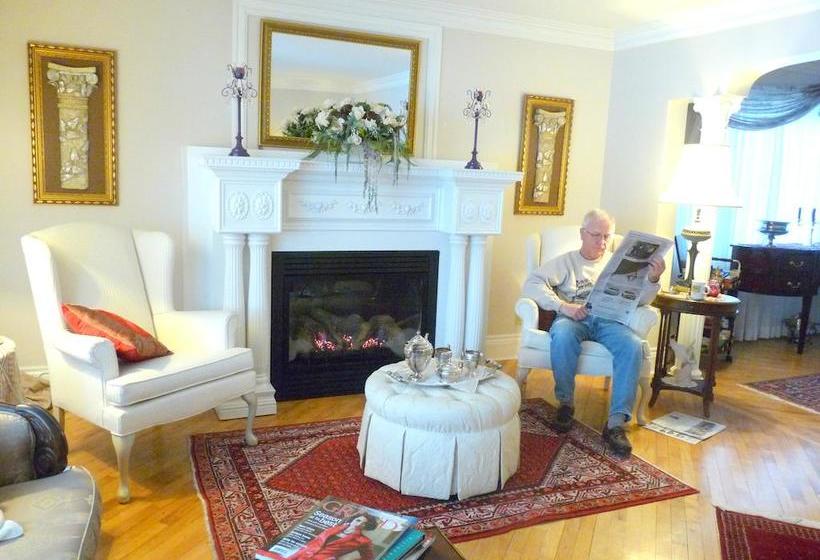 Hotel Les Diplomates B&b Executive Guest House | Waterloo | Ontario | Canada 7