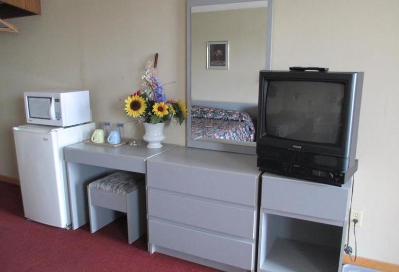 Newburg Inn Motel | Waterloo | Ontario | Canada 11