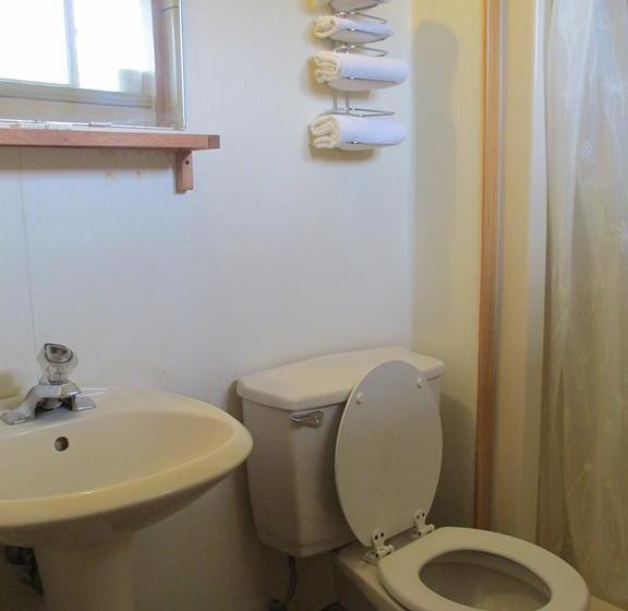 Newburg Inn Motel | Waterloo | Ontario | Canada 15