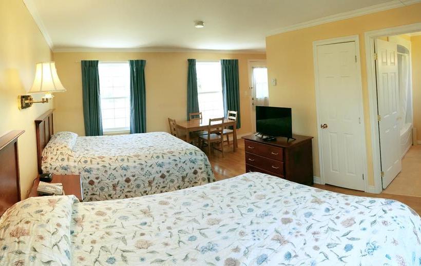 Hotel Resort At Cavendish Corner | Summerside | Prince Edward Island | Canada 20