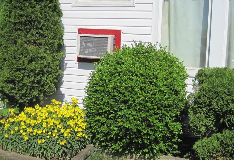 Rosecourt Motel | Stratford | Ontario | Canada 3