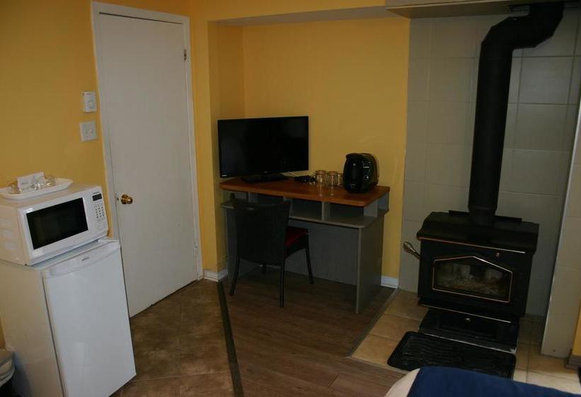 Motel Des Pentes Et Suites | Saint Jerome | Quebec | Canada 2