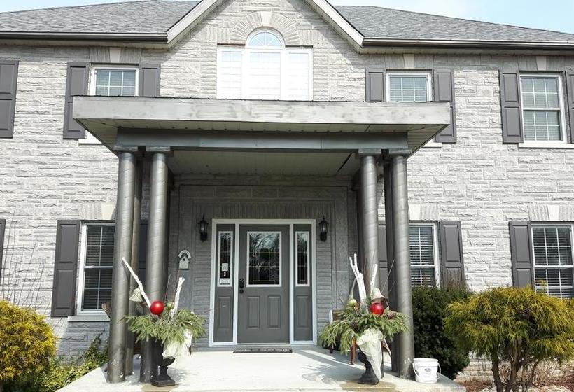 Forest Motel & Woodland Retreat | Stratford | Ontario | Hôtels au Canada 2