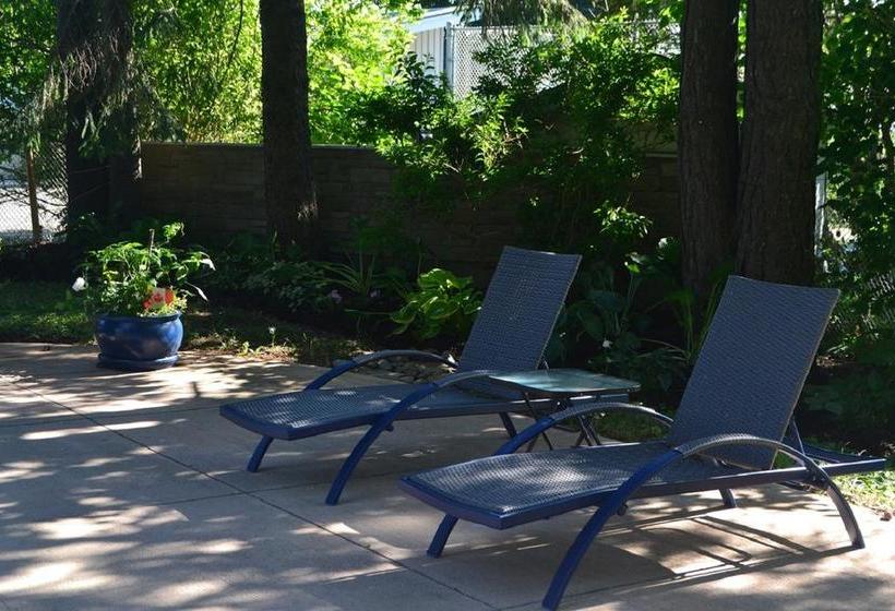 Stratford Suburban Motel | Stratford | Ontario | Canada 4