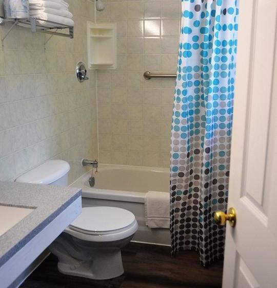 Stratford Suburban Motel | Stratford | Ontario | Canada 8