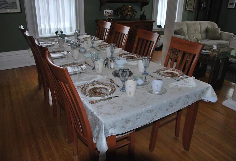 Hotel Legacy House | Stratford | Ontario | Canada 3