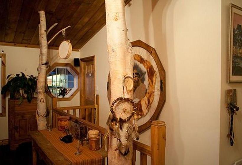 Petit Hôtel Le Repos Du Guerrier | Sept-Iles | Quebec | Canada 14