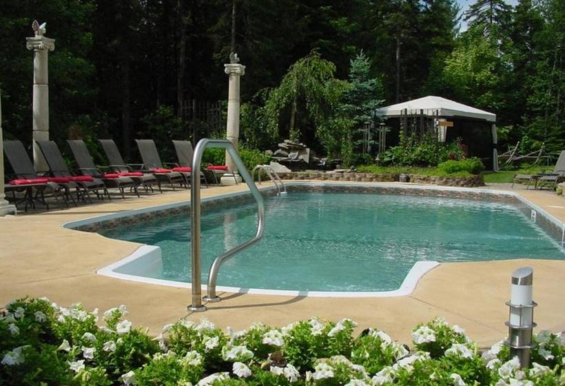 Hotel Le Septentrion B&b | Sainte Agathe des Monts | Quebec | Canada 5