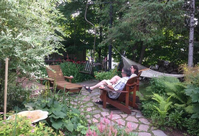 Hotel Auberge Le Lupin Sainte Agathe des Monts