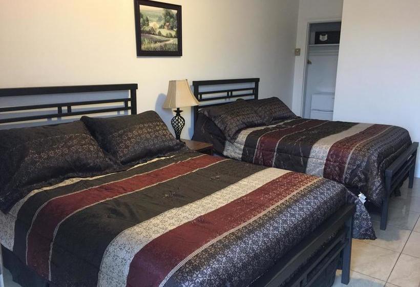 Motel Ritz | Ottawa | Ontario | Canada 3