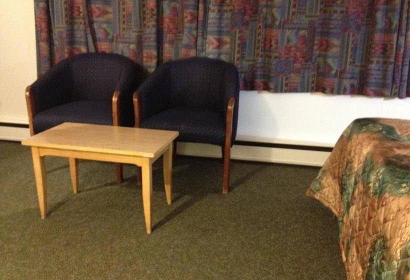 Pleasant Manor Motel | Midland | Ontario | Canada 14