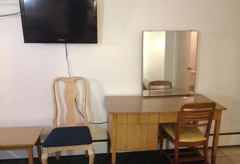 Pleasant Manor Motel | Midland | Ontario | Canada 5