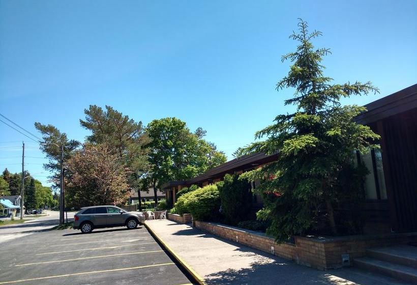 Hotel Mariner Motor | Midland | Ontario | Canada 10