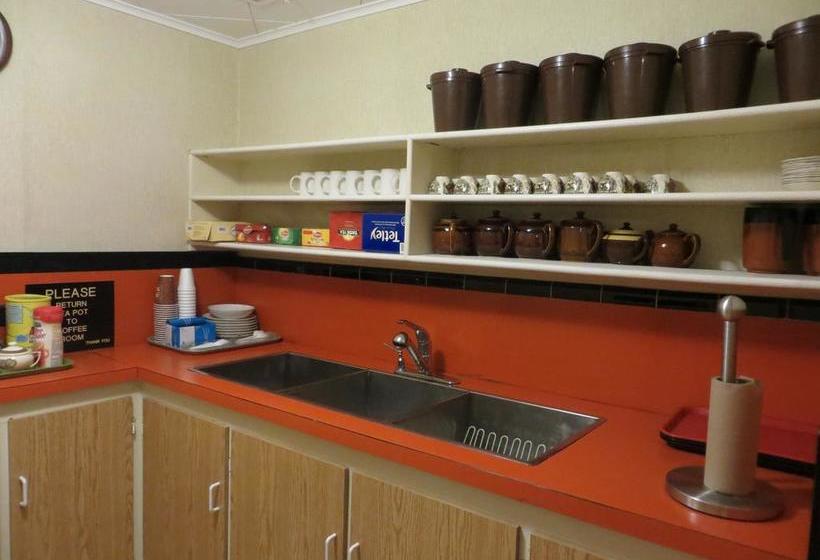 Hotel Mariner Motor | Midland | Ontario | Canada 12