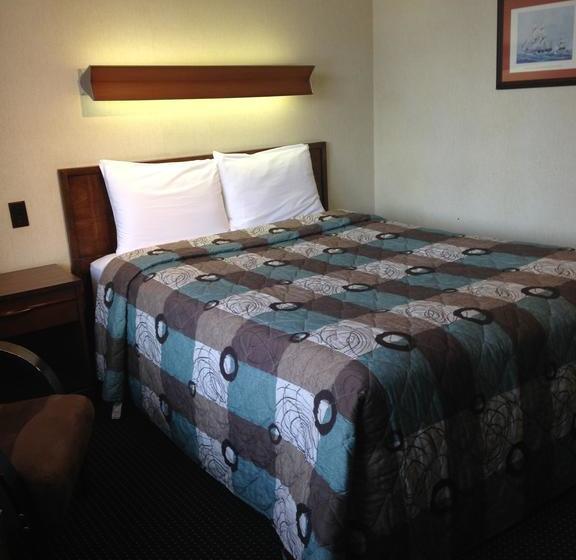 Hotel Mariner Motor | Midland | Ontario | Canada 16