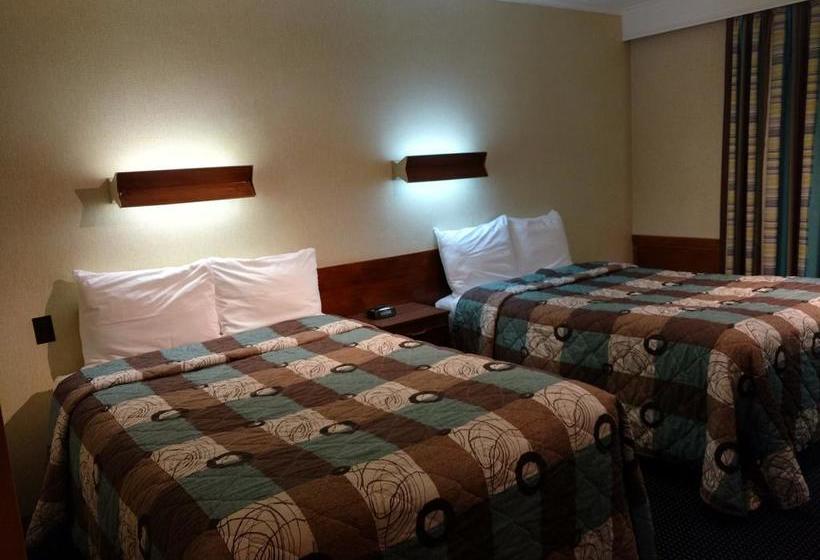 Hotel Mariner Motor | Midland | Ontario | Canada 5