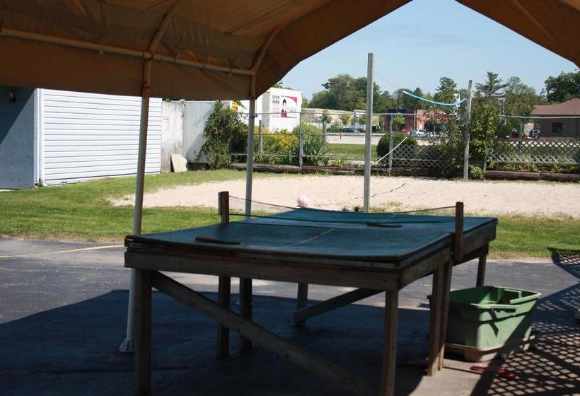 Kingsbridge Inn Bon-air Motel | Midland | Ontario | Canada 6