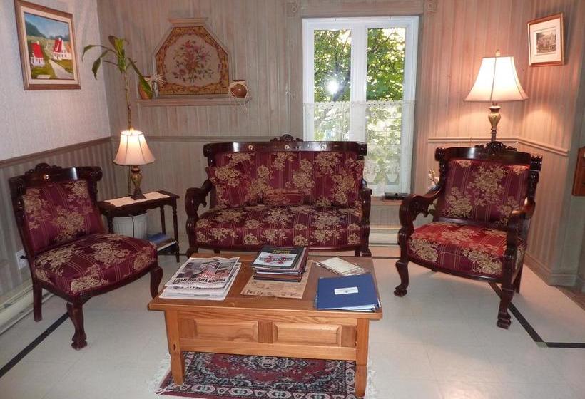 Hotel Auberge Petite Plaisance | La Malbaie | Quebec | Canada 18