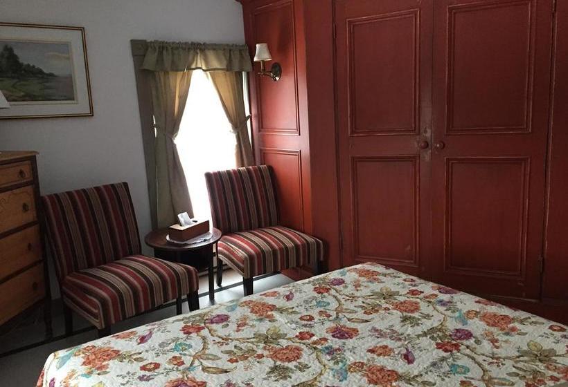 Hotel Auberge Petite Plaisance | La Malbaie | Quebec | Canada 4