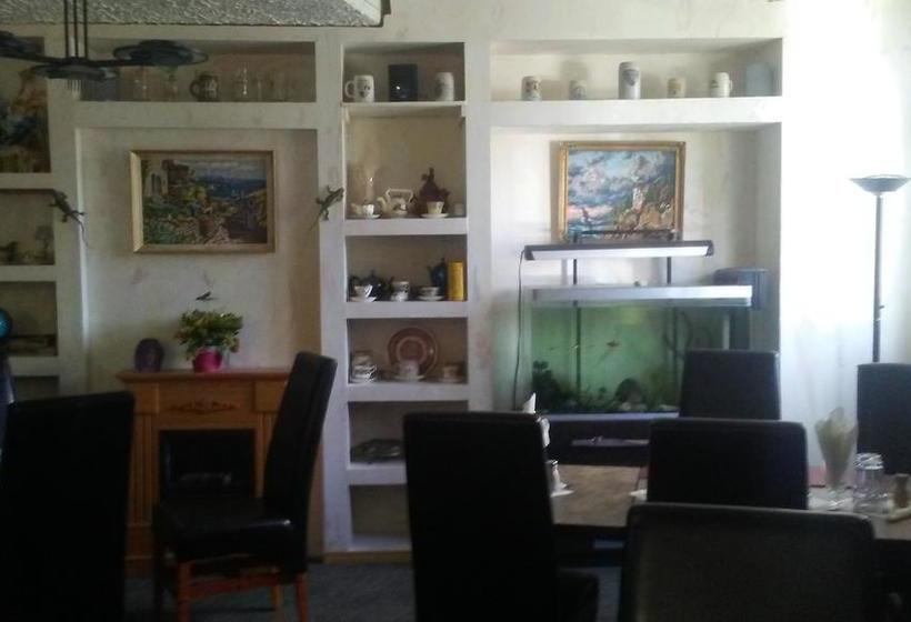 Hotel Chameleon | Castlegar | British Columbia | Canada 12