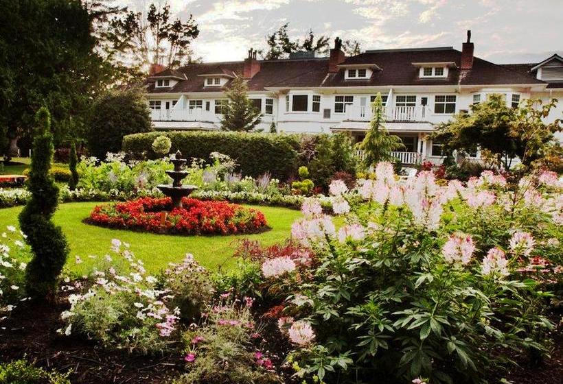 Crown Mansion Boutique Hotel & Villas | Parksville | British Columbia | Canada 5