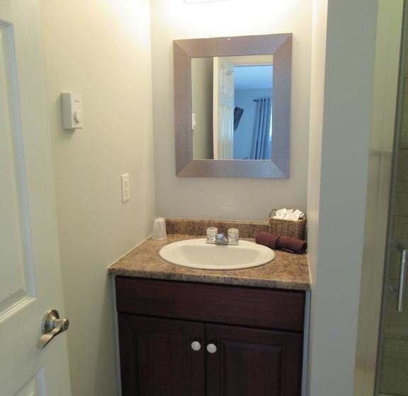 Hotel Lakeside Villa Inn & Suites | Penticton | British Columbia | Canada 12