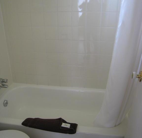 Crown Resort Motel | Penticton | British Columbia | Canada 19