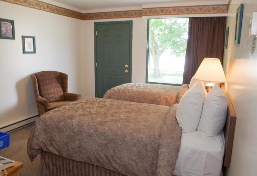 Hotel The Lakeside Resort | Penticton | British Columbia | Canada 3