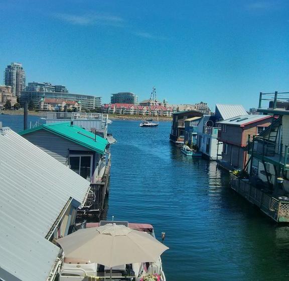 Hotel Fisherman's Wharf Bed & Breakfast | Victoria | British Columbia | Canada 11