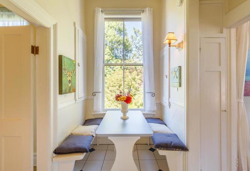 Hotel Fairholme Manor | Victoria | British Columbia | Canada 10