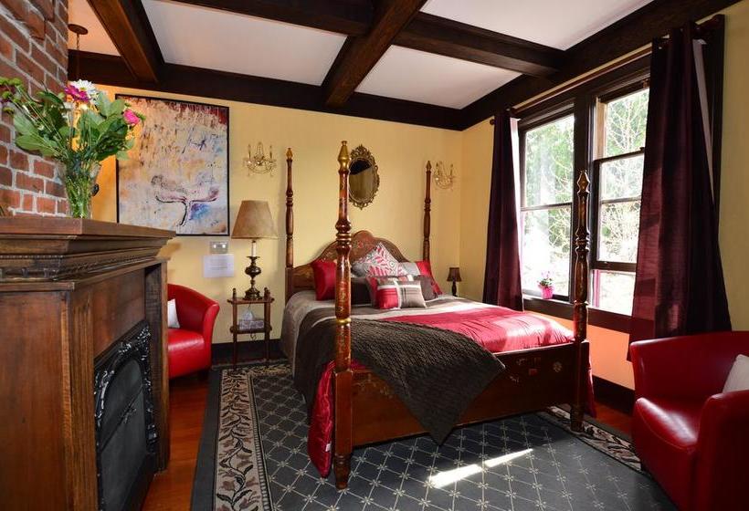 Hotel Marketa's Bed & Breakfast | Victoria | British Columbia | Canada 6