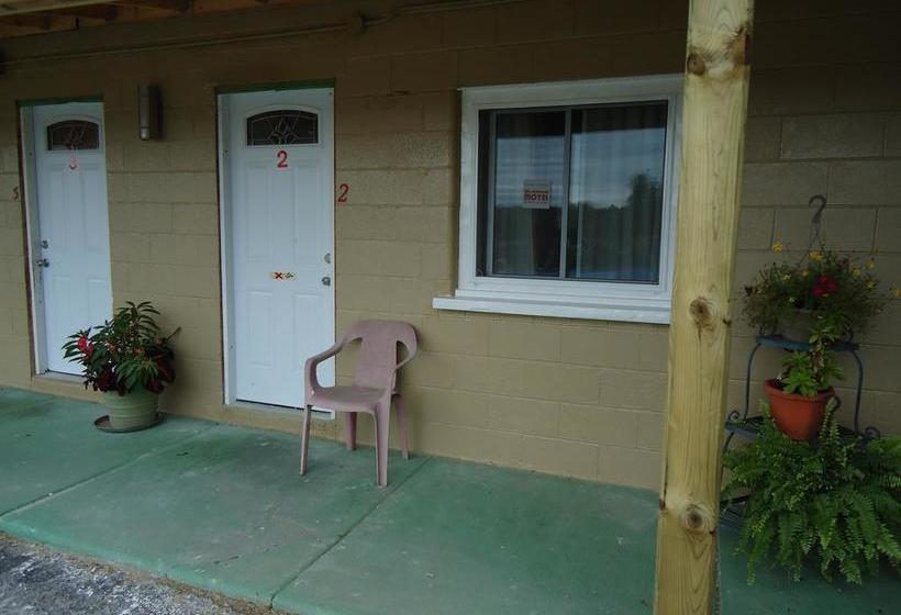 Westmount Motel | Woodstock | Ontario | Canada 15