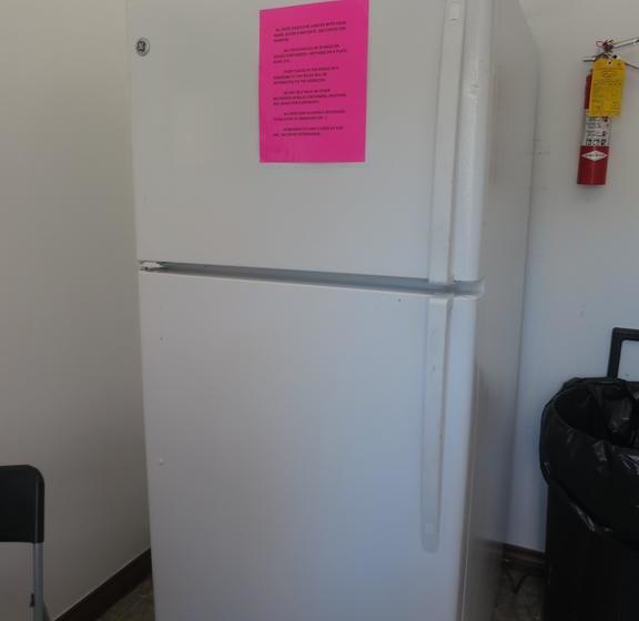 Hotel C&n Backpackers Hostel - Vancouver | Vancouver | British Columbia | Canada 7