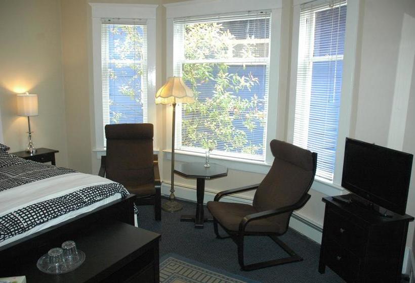 Hotel Douglas Guest House | Vancouver | British Columbia | Canada 15