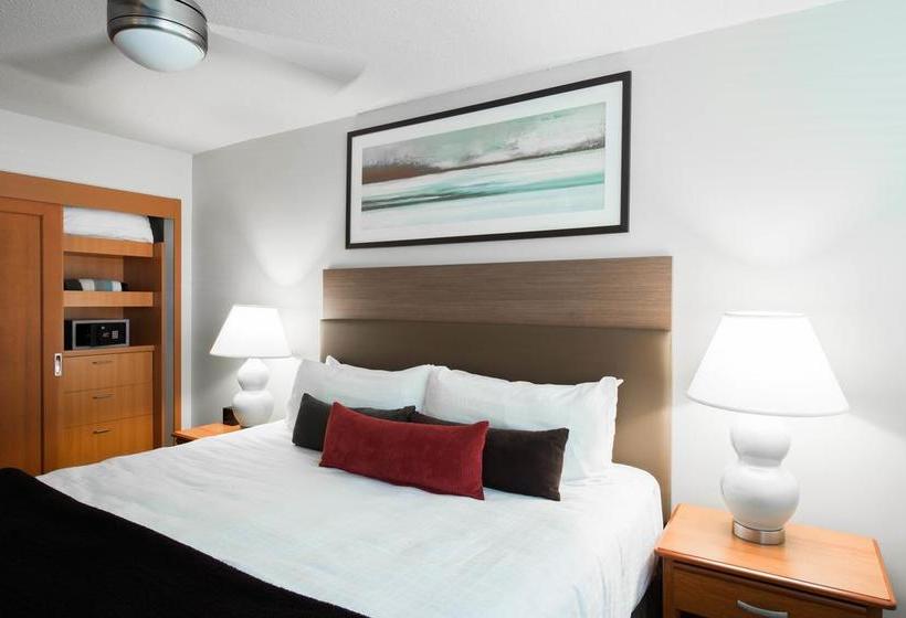 Hotel West Coast Suites