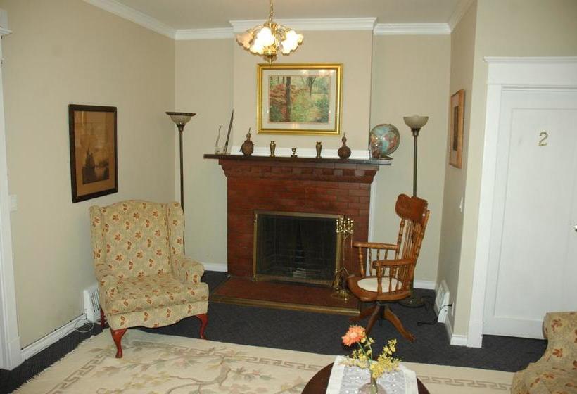 Hotel Cambie Lodge B&b | Vancouver | British Columbia | Canada 16