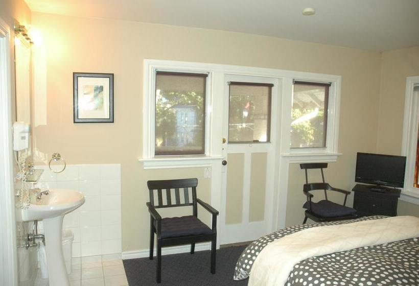 Hotel Cambie Lodge B&b | Vancouver | British Columbia | Canada 4