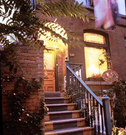 Hotel Mcgill Inn B&b | Toronto | Ontario | Canada 9