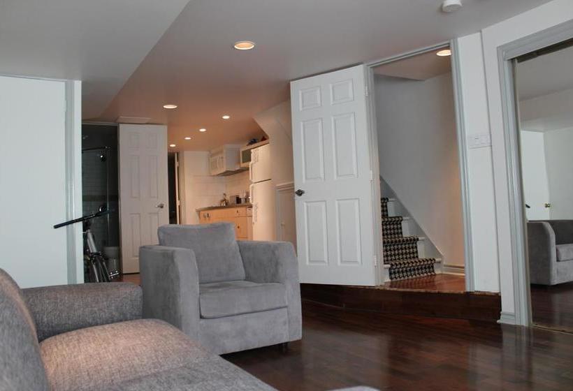 Hotel Downtown Home Inn | Toronto | Ontario | Canada 9