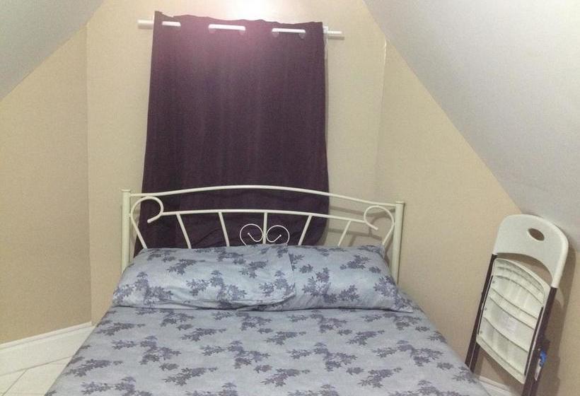 Hotel Toronto Travellers Home | Toronto | Ontario | Canada 10