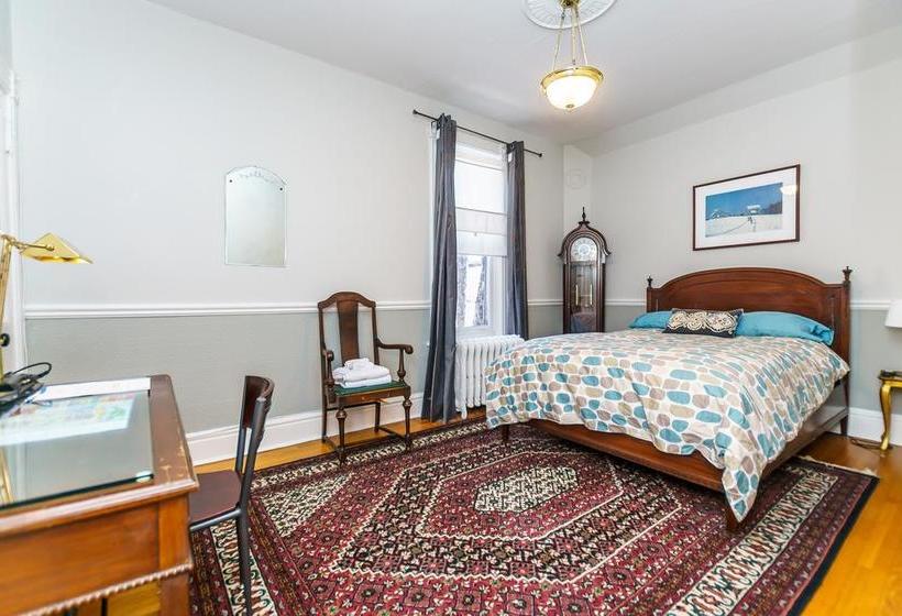 Hotel Elliott House Bed & Breakfast | Toronto | Ontario | Canada 12