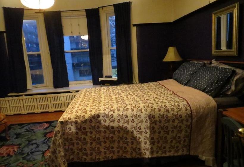 Hotel Elliott House Bed & Breakfast | Toronto | Ontario | Canada 6