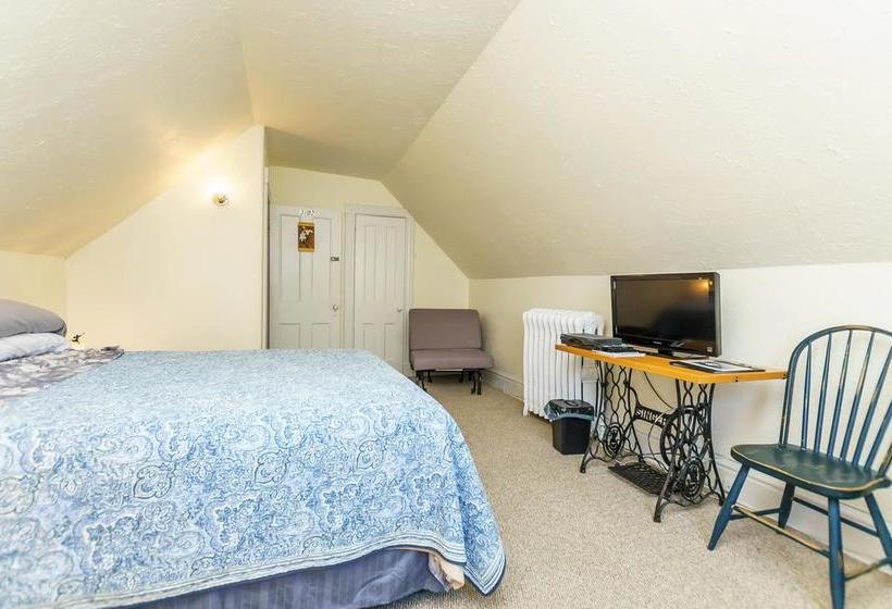 Hotel Elliott House Bed & Breakfast | Toronto | Ontario | Canada 8