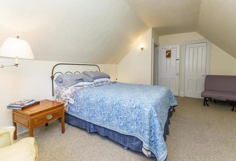 Hotel Elliott House Bed & Breakfast | Toronto | Ontario | Canada 9