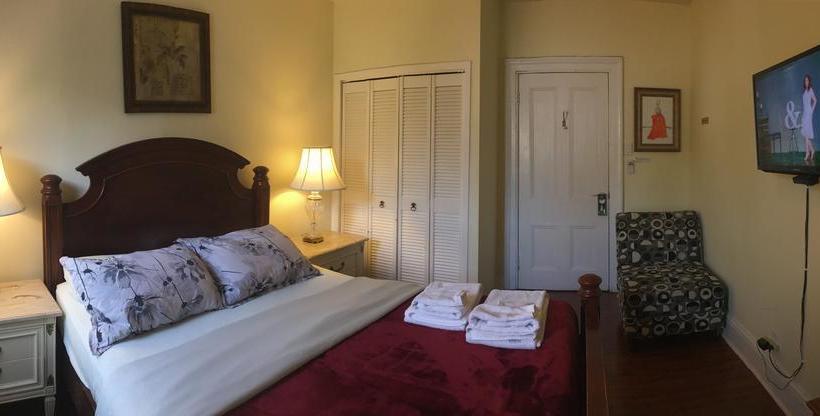 Bed and Breakfast Bed&Breakfast Toronto Garden Inn | Toronto | Ontario | Canada 5