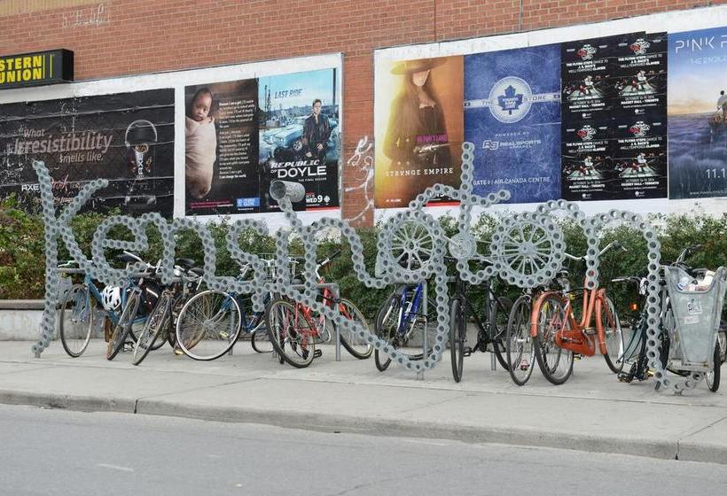 Hotel Kensington College Backpackers | Toronto | Ontario | Canada 9